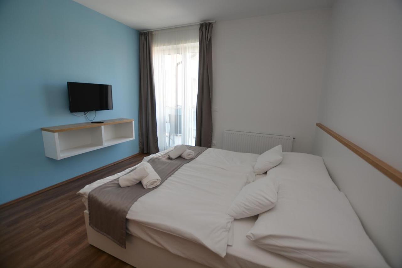 Bibor Apartman Sarvar Exterior photo